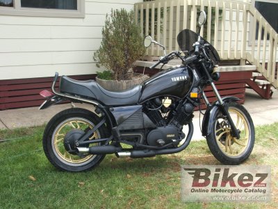 1983 Yamaha XV 1000 SE Midnight Special photo